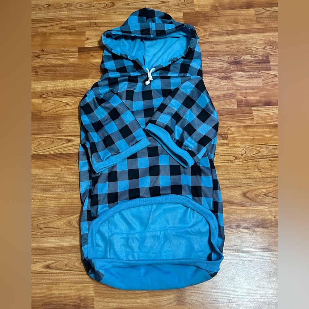 Plaid Blue/Black Dog Sweatshirt with Hoodie ~ Size XXL